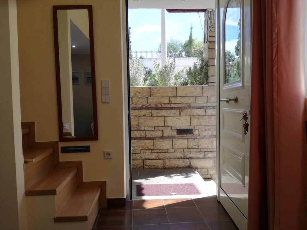Agapi'S Two Levels Studio Атина Екстериор снимка